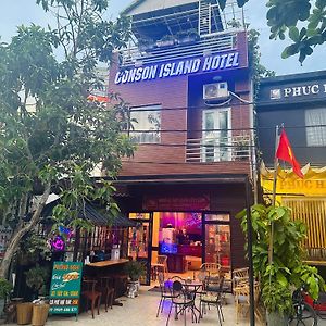 Con Son Island Hotel